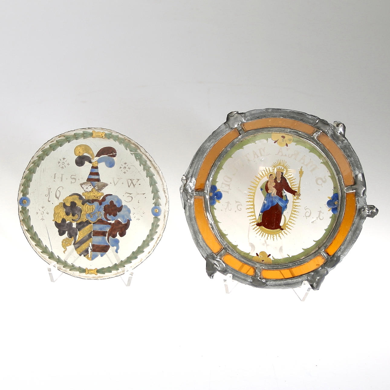 FÖNSTERGLAS, 2 st, 1600-tal.