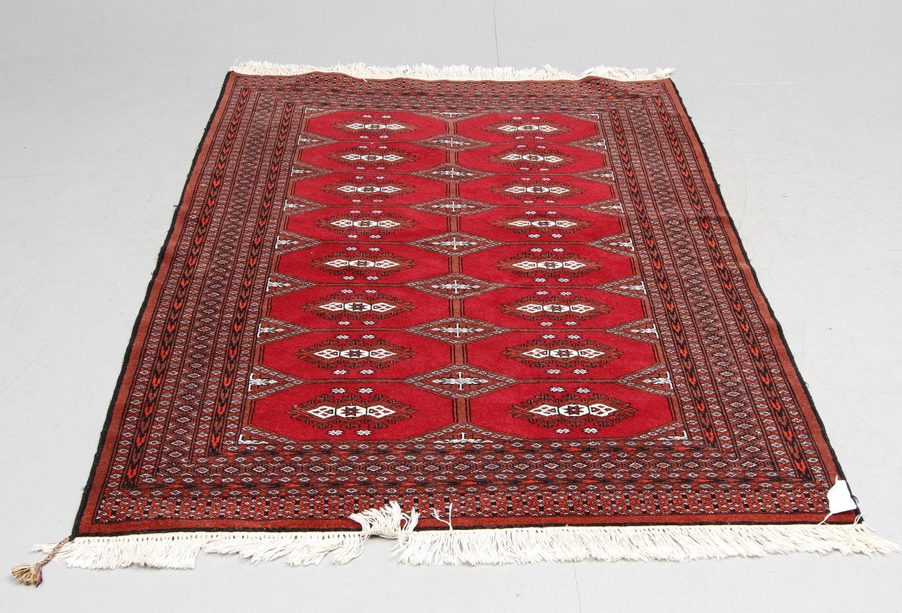 MATTA, Pakistan, 129 x 183 cm.