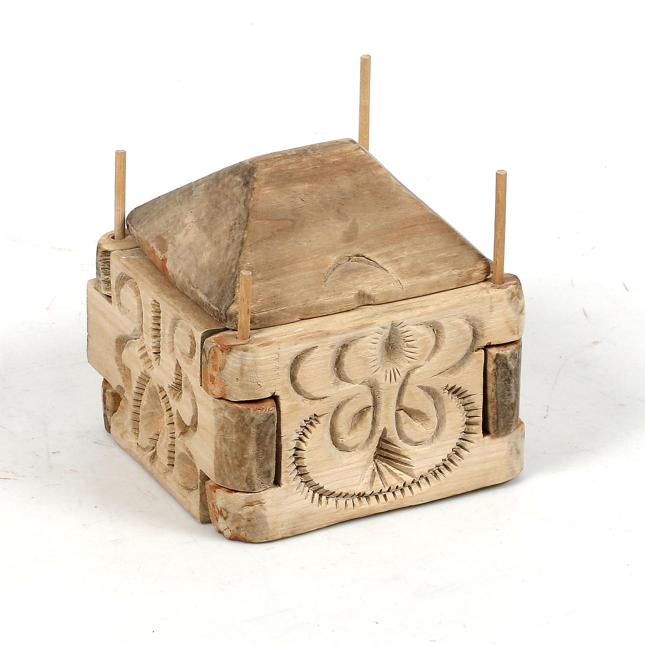 SMÖRKYRKA, wood, common man, marked and dated 1815.