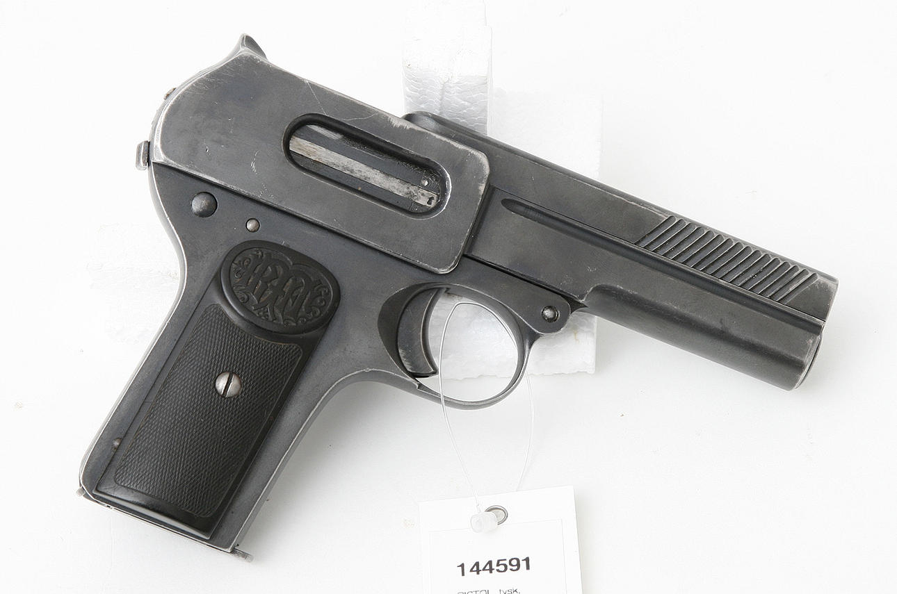 (270) PISTOL, tysk, Halvautomatisk, fabrikat Rheinmetall ABT Sömmerda