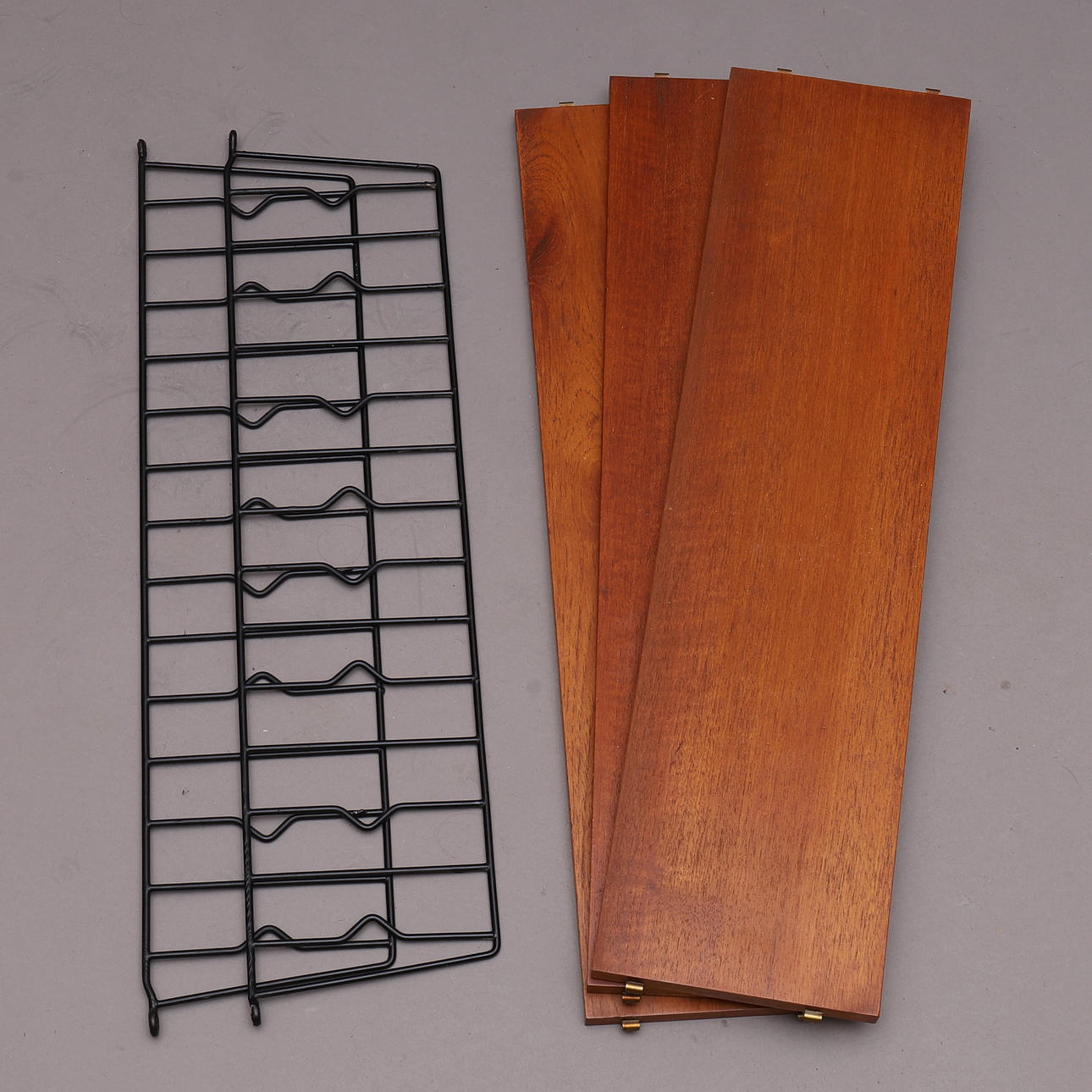 STRINGHYLLA, teak, tre hyllplan, 1950/60-tal.