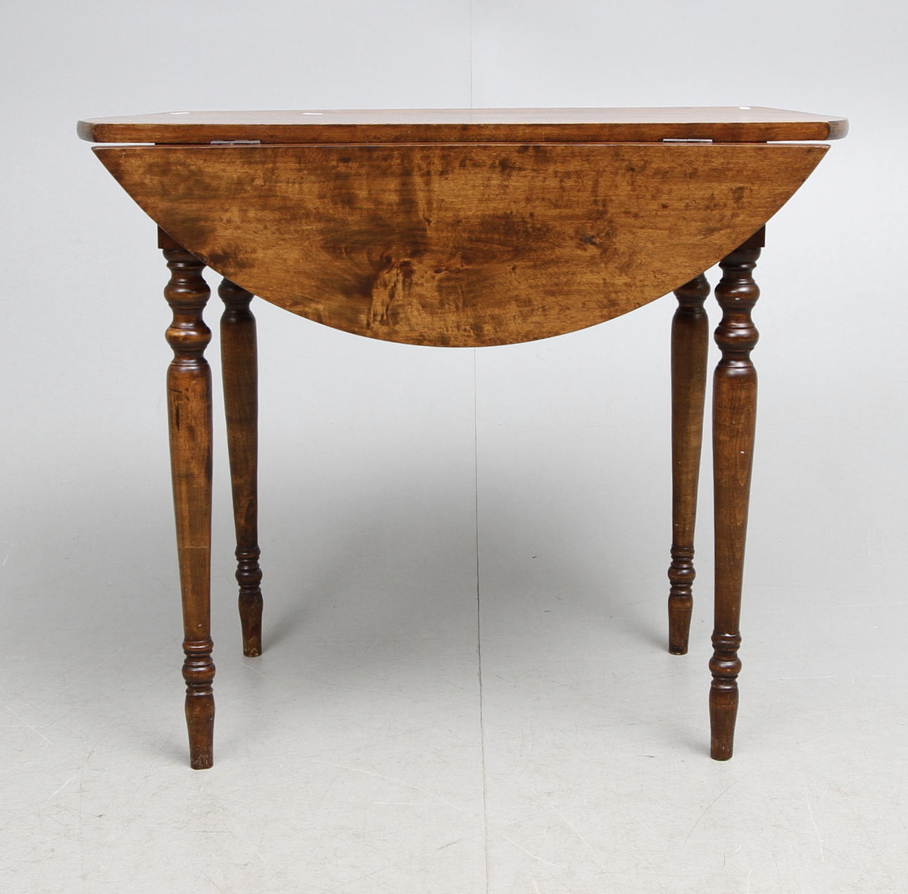 KLAFFBORD, 1800-tal.