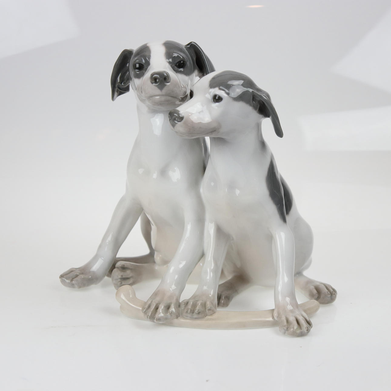FIGUR, hunde, Royal Copenhagen, Danmark.