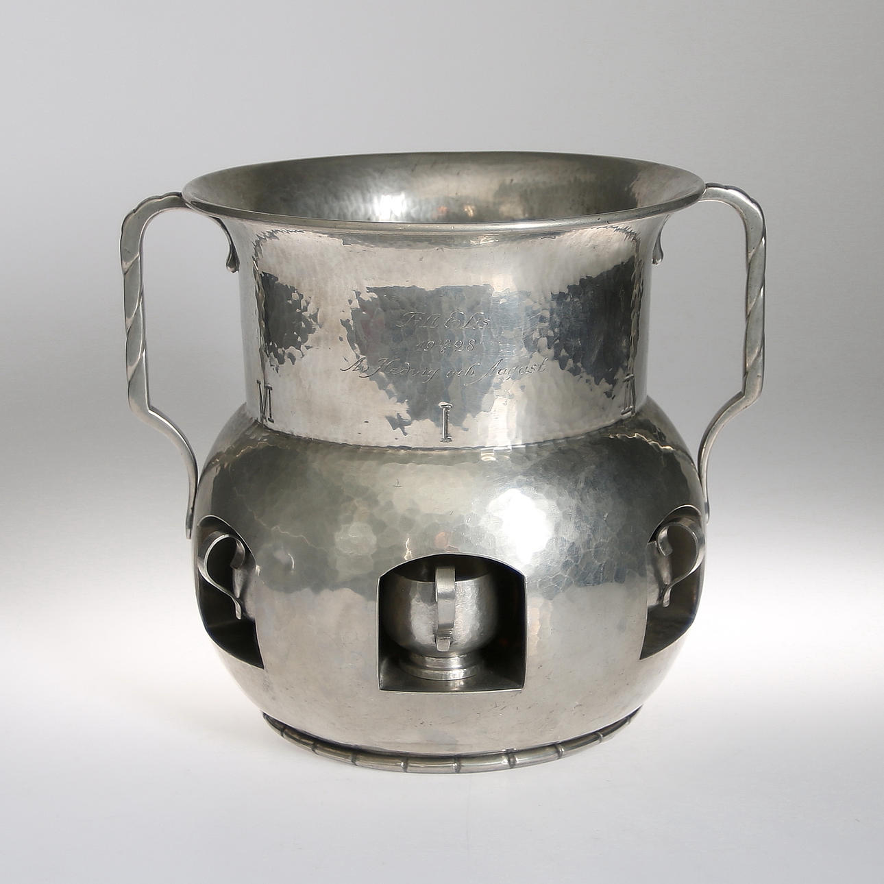 PUNSCHKYLARE med 6 MUGGAR, Ciselörer, Nyköping, 1928.