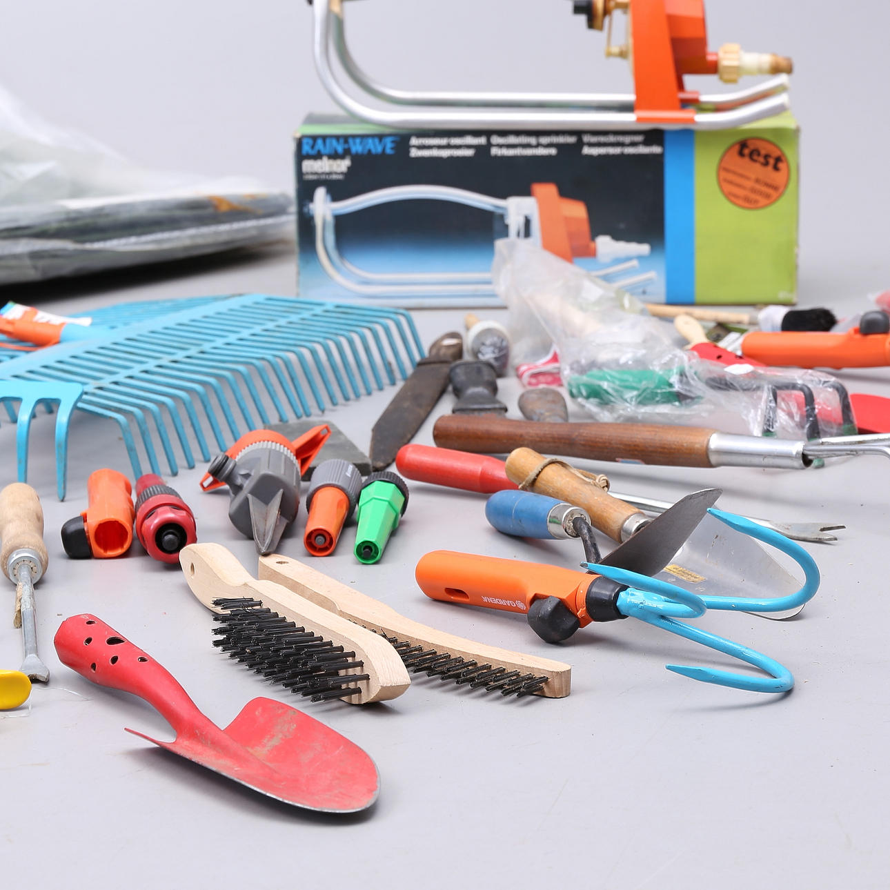 GARDEN TOOLS, BARROW WHEEL, etc.