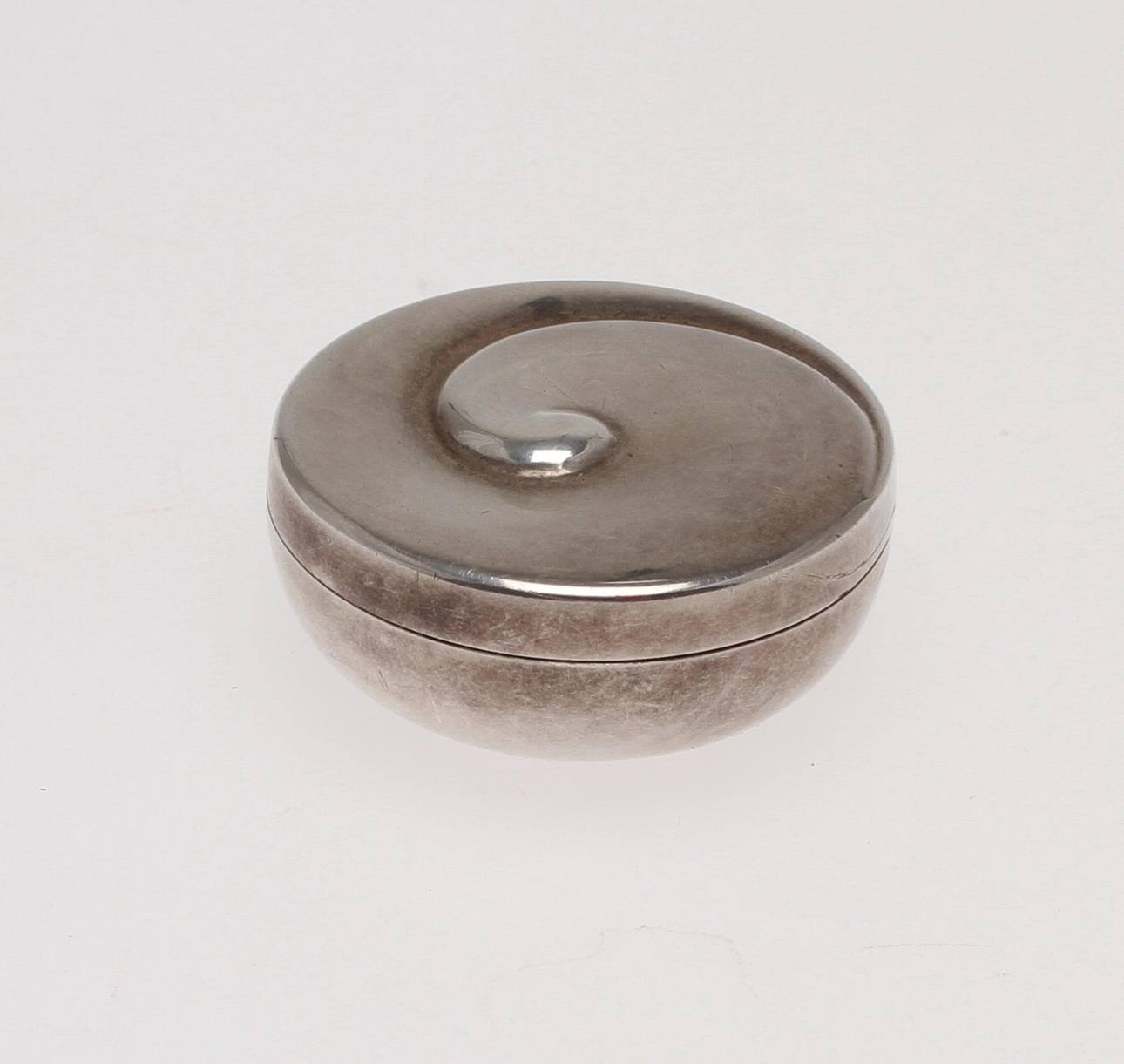 PILLER CAN, silver, Georg Jensen, Denmark. Weight 23 g.