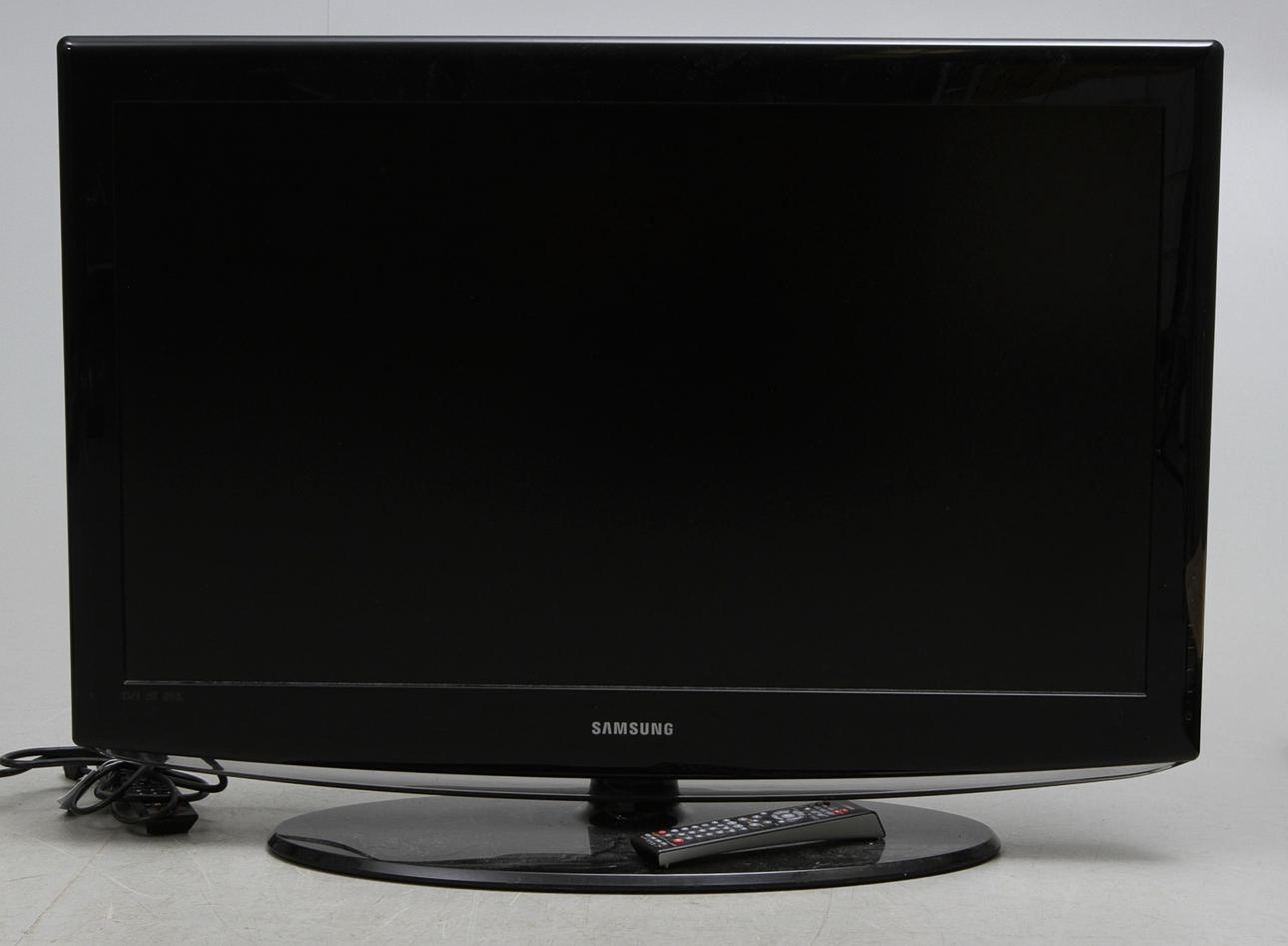 Televisor, Samsung, 37".