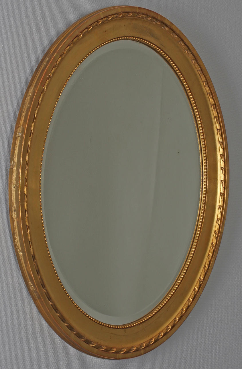 SPEGEL, gustaviansk stil, 1900-talets första hälft.