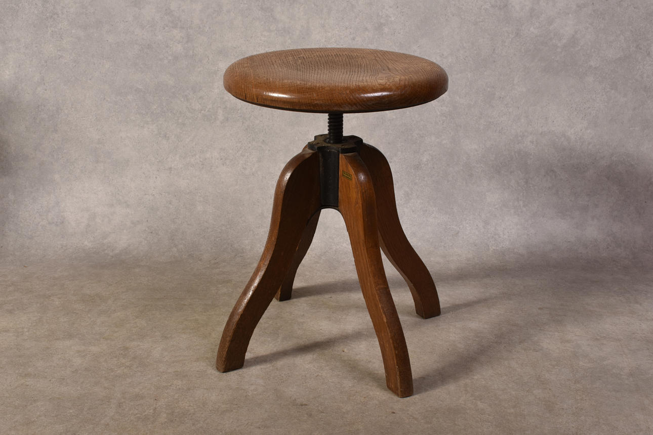STOOL WITH SPINNING early 20th century.