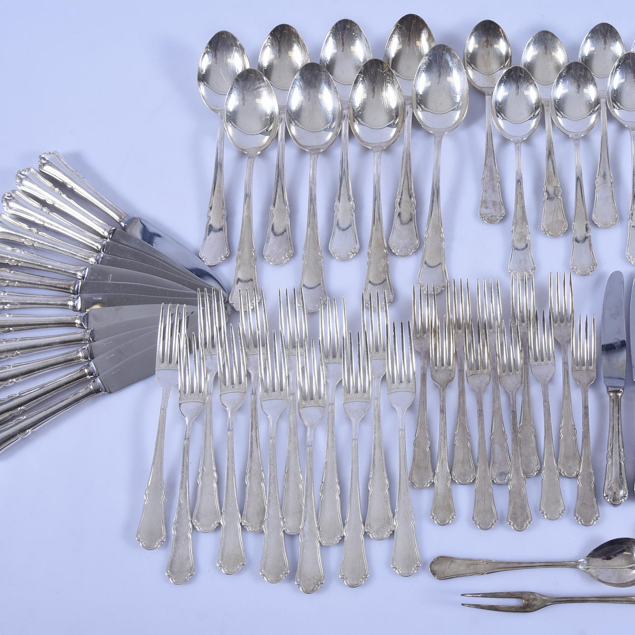 NYSILVERBESTICK, en låda.