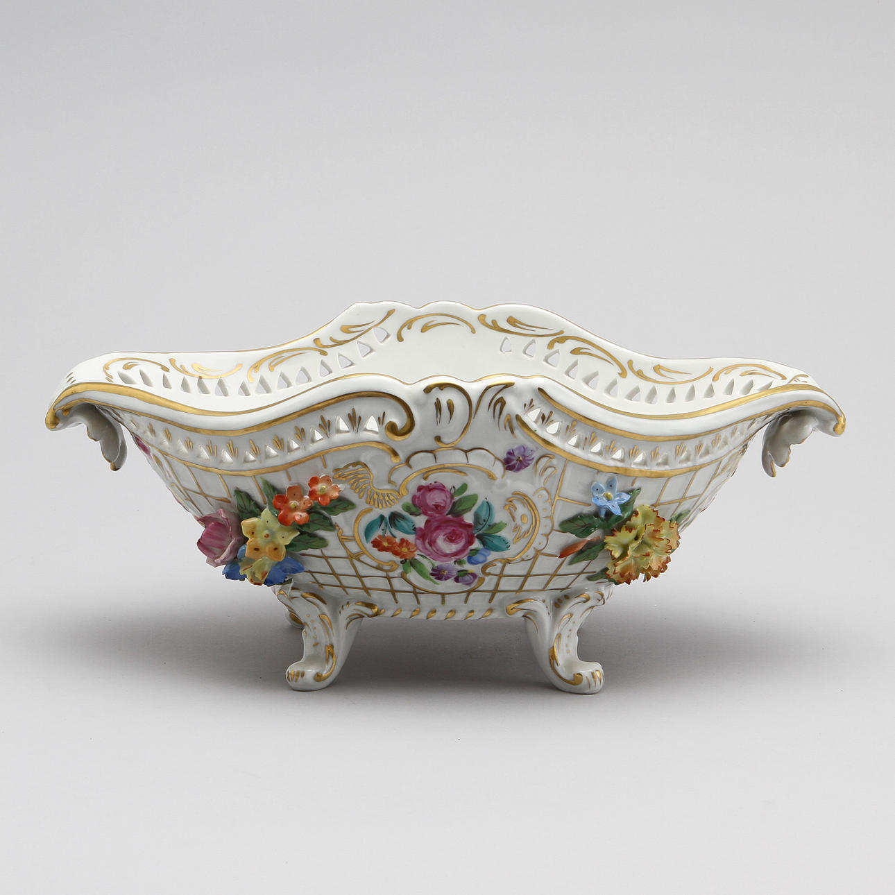 JARDINJÄR, porslin, Dresden, 1900-tal.