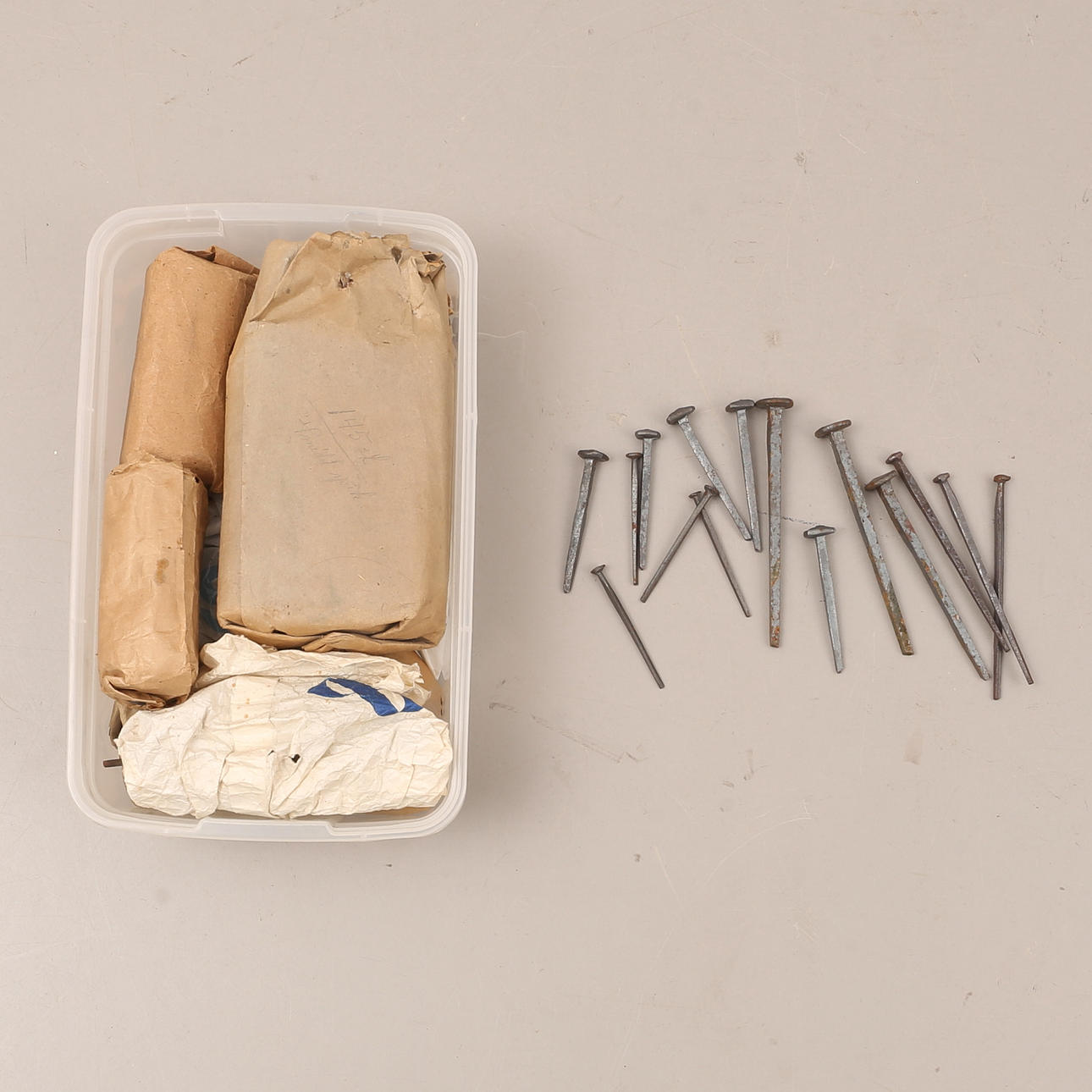 PARTI SPIK, handsmidd, cirka 600 st.