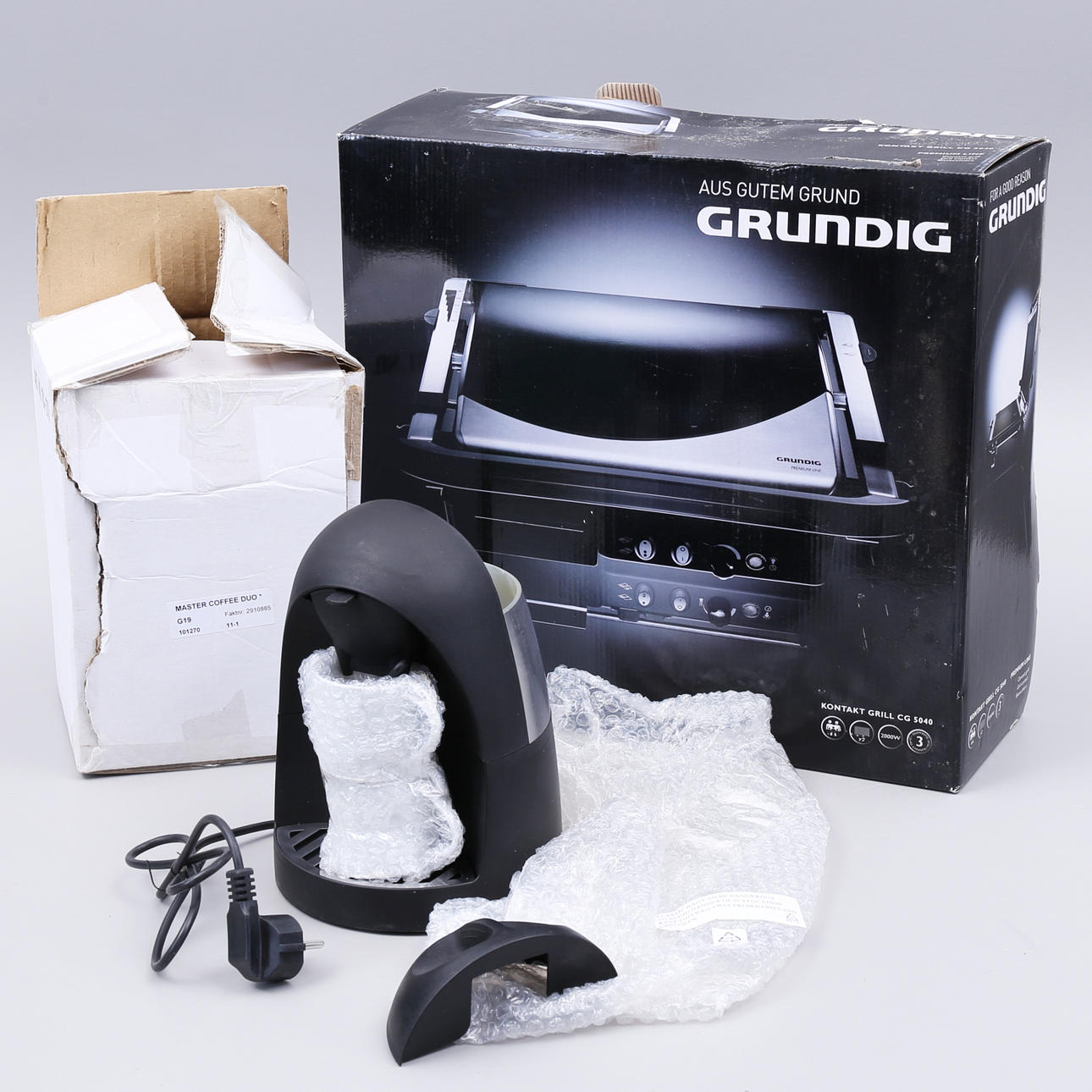 KONTAKTGRILL, DUO COFFEEMAKER, 2 delar, Grundig.