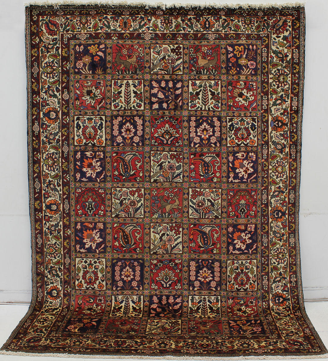 MATTA, Orientalisk, figural Baktiari, 300 x 210 cm.