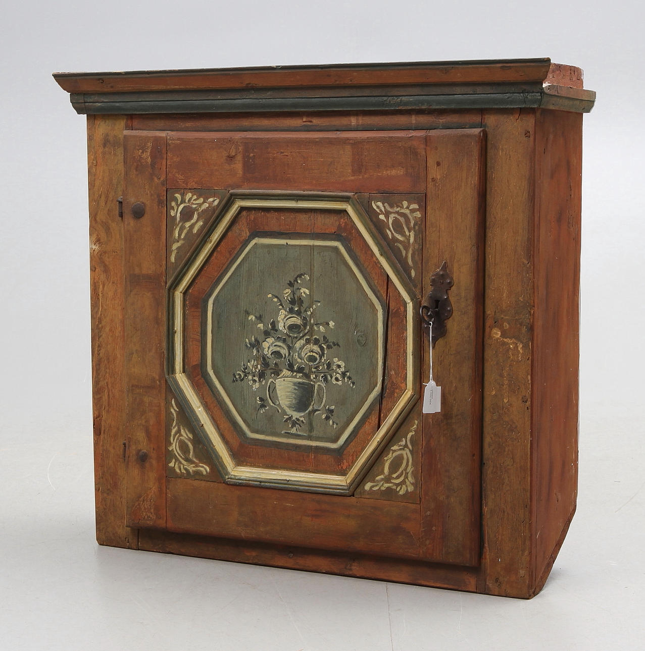 JOHAN BÄCKSTRÖM. Tillskriven. SKÅP, 1800-tal.