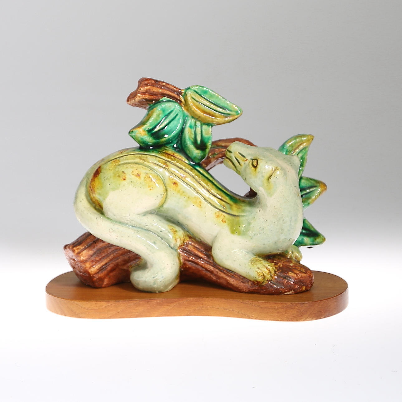 FIGURIN, Chamotte, "Vessla" Gunnar Nylund, Rörstrand, 1930-tal.