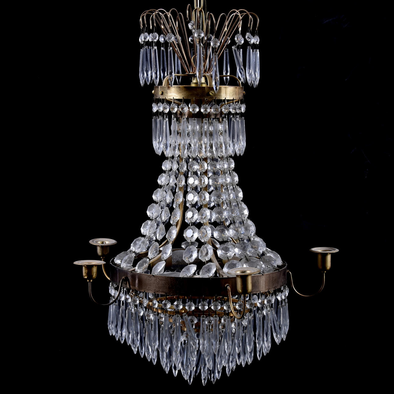 KRISTALLKRONA, 1900-tal.