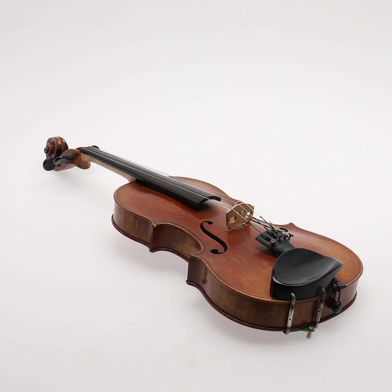 VIULU, 7/8, Jay Haide Antiikki.