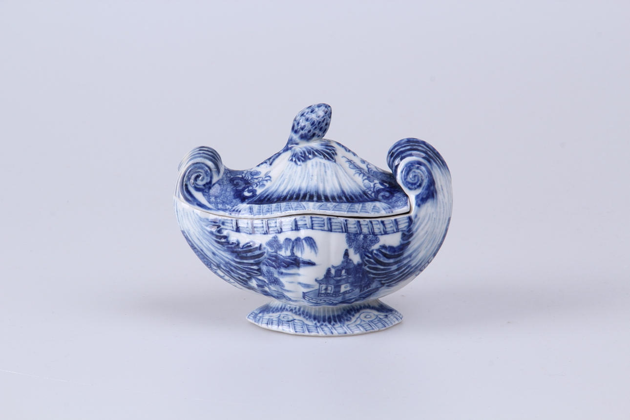 SÅSKANNA MED LOCK, Kina, 1700/1800-tal.