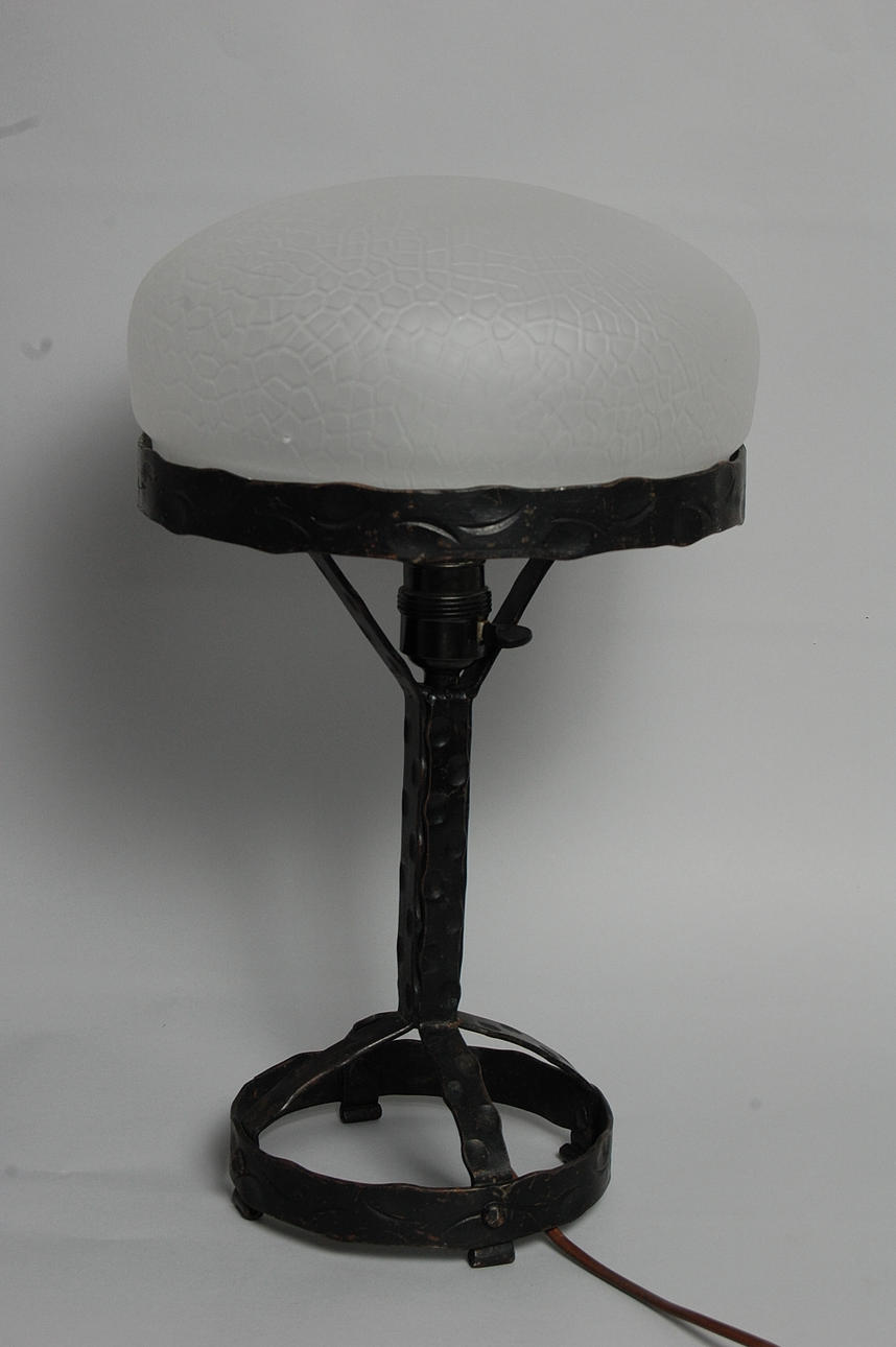 STRINDBERGSLAMPA, 1900-talets början.