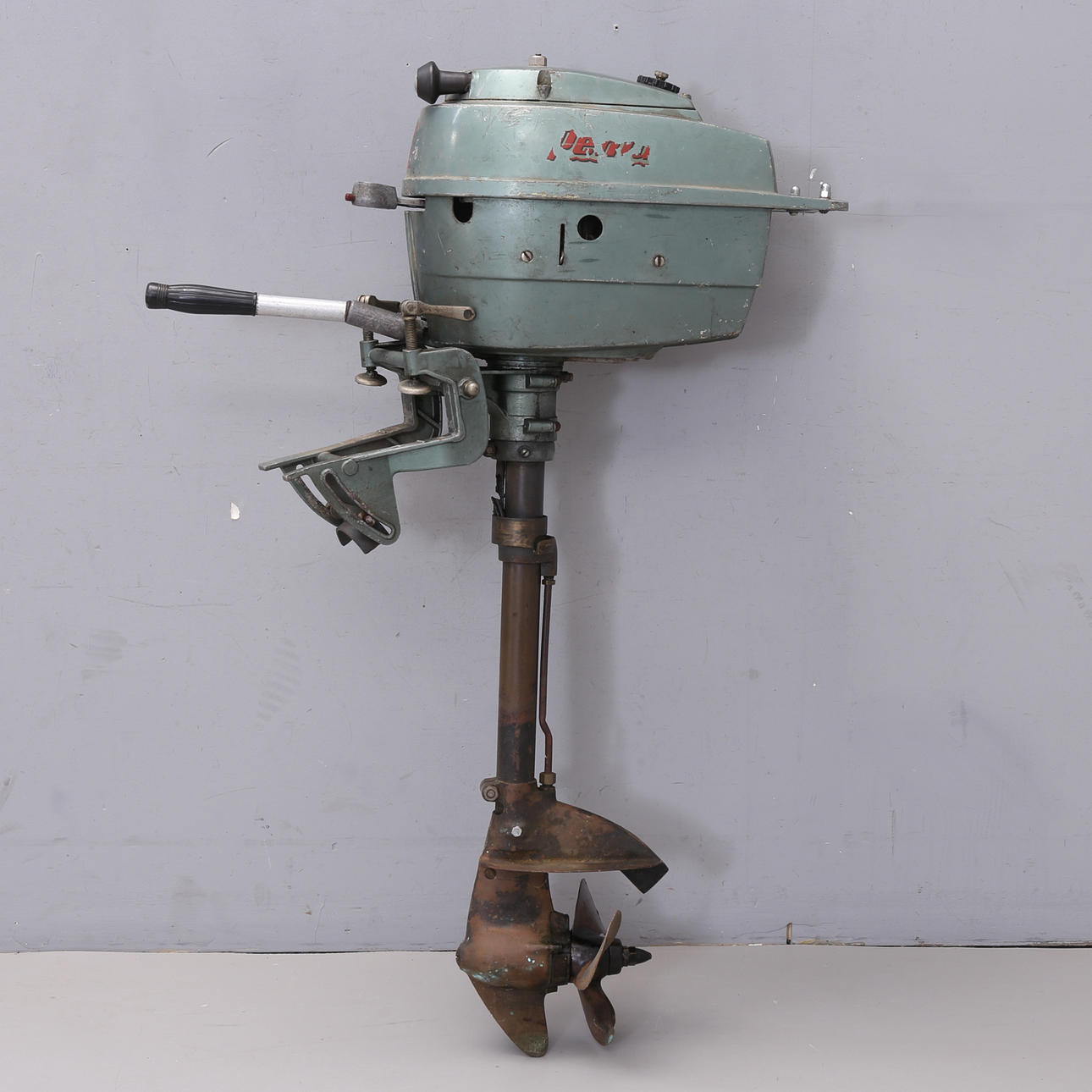 VENEMOOTORI, Penta P8 400.