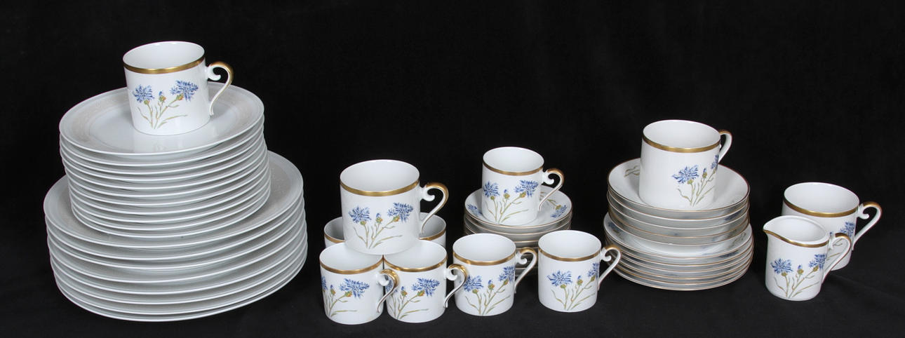 SERVISDELAR, 37 delar, Hackefors.