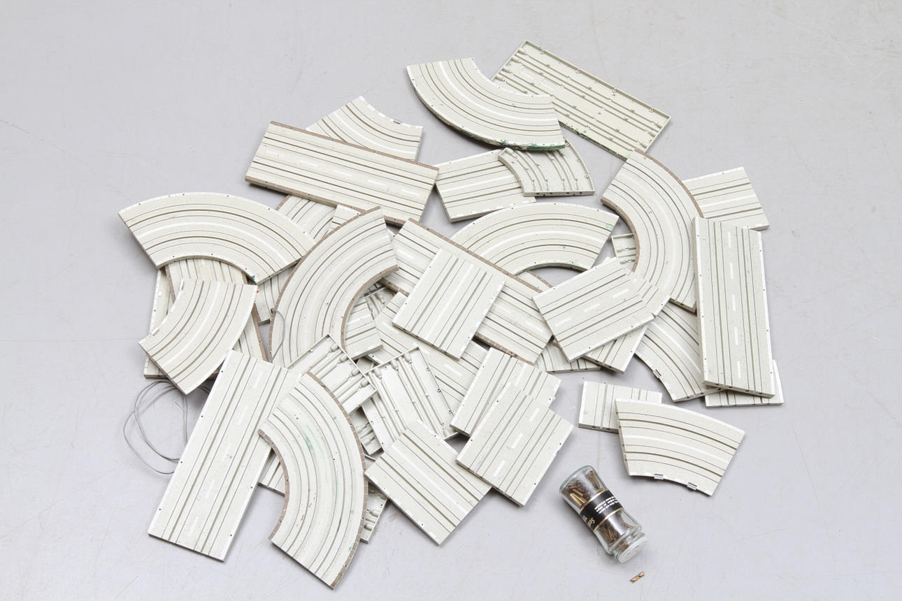 FALLER BILBANA BANDELAR cirka 40 stycken.