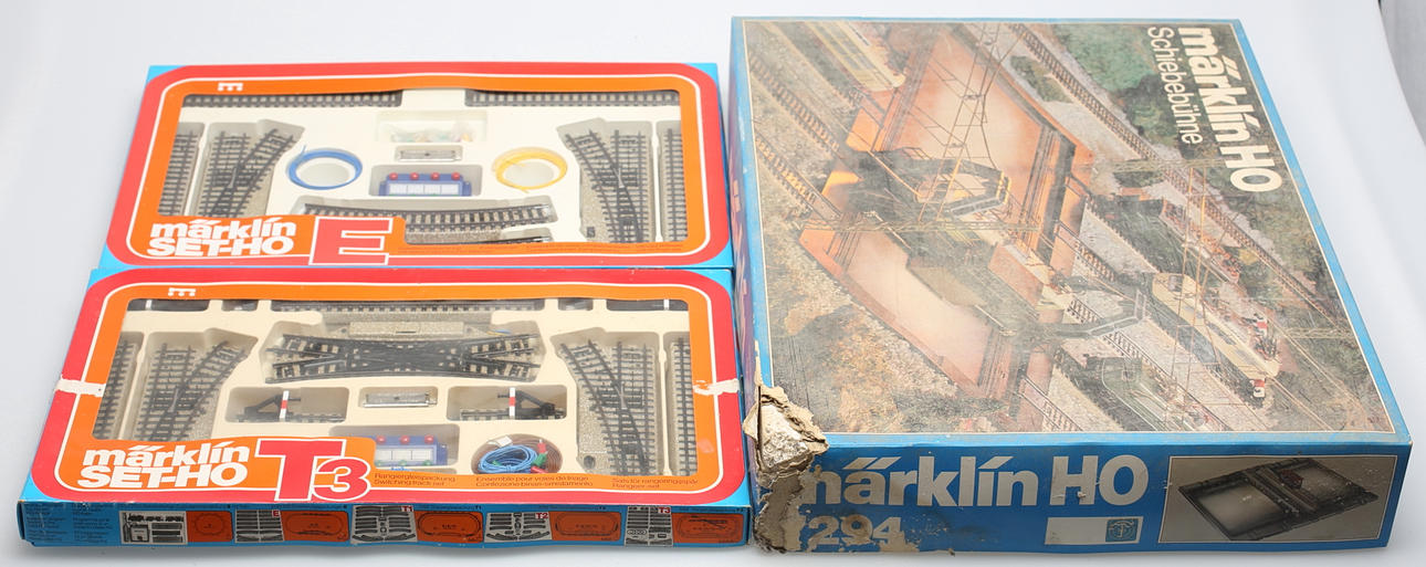 PARTI MÄRKLINSET, 3 st i orginalförpackningar.