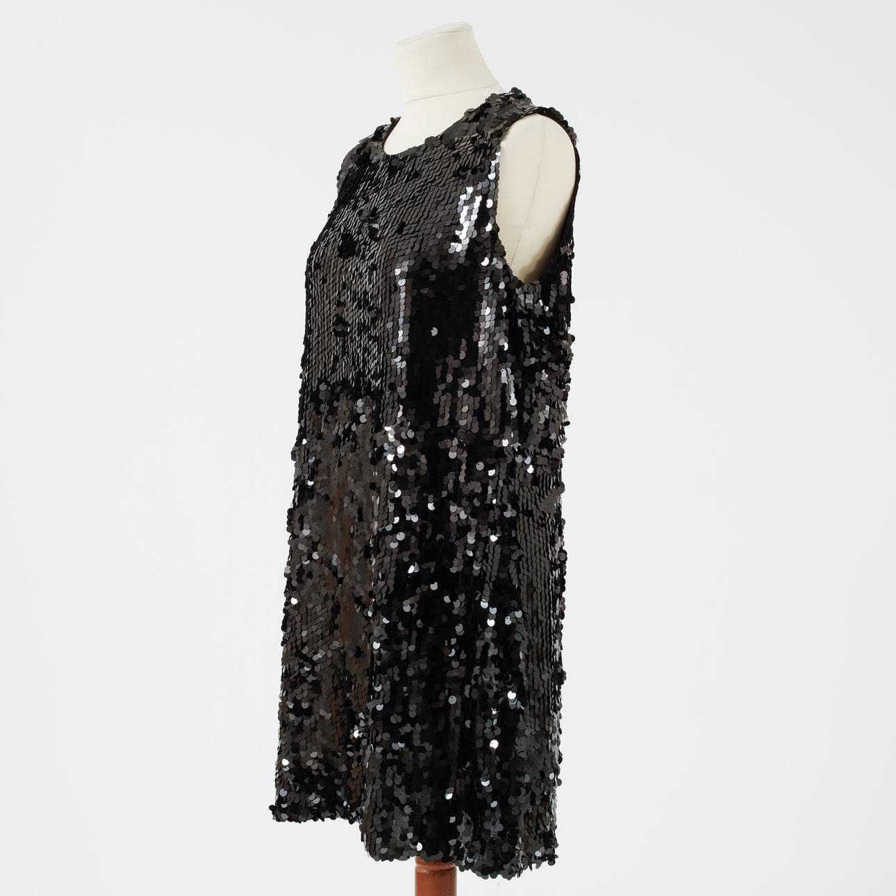 DRESS, Armani Jeans. Vintage & Designer Fashion - Auctionet