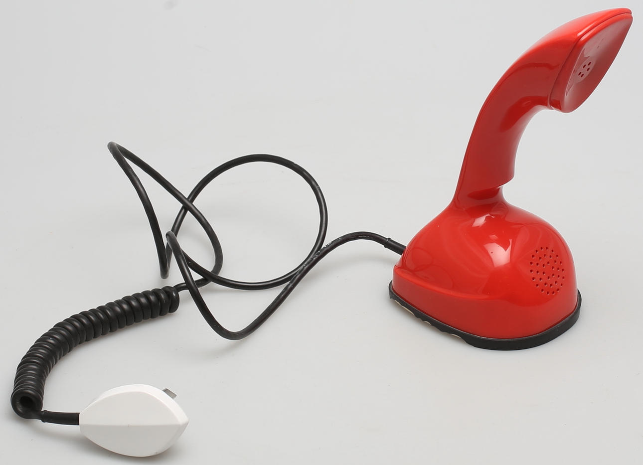 Cobra telefon, röd, 1960-tal.