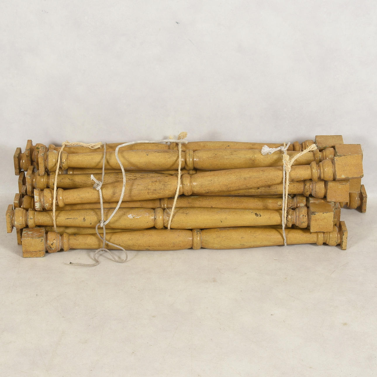 SVARVADE BEN, 14 st.