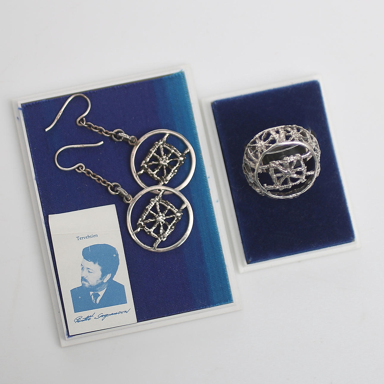 RING samt ÖRHÄNGEN, Silver, Pentti Sarpaneva 1971.