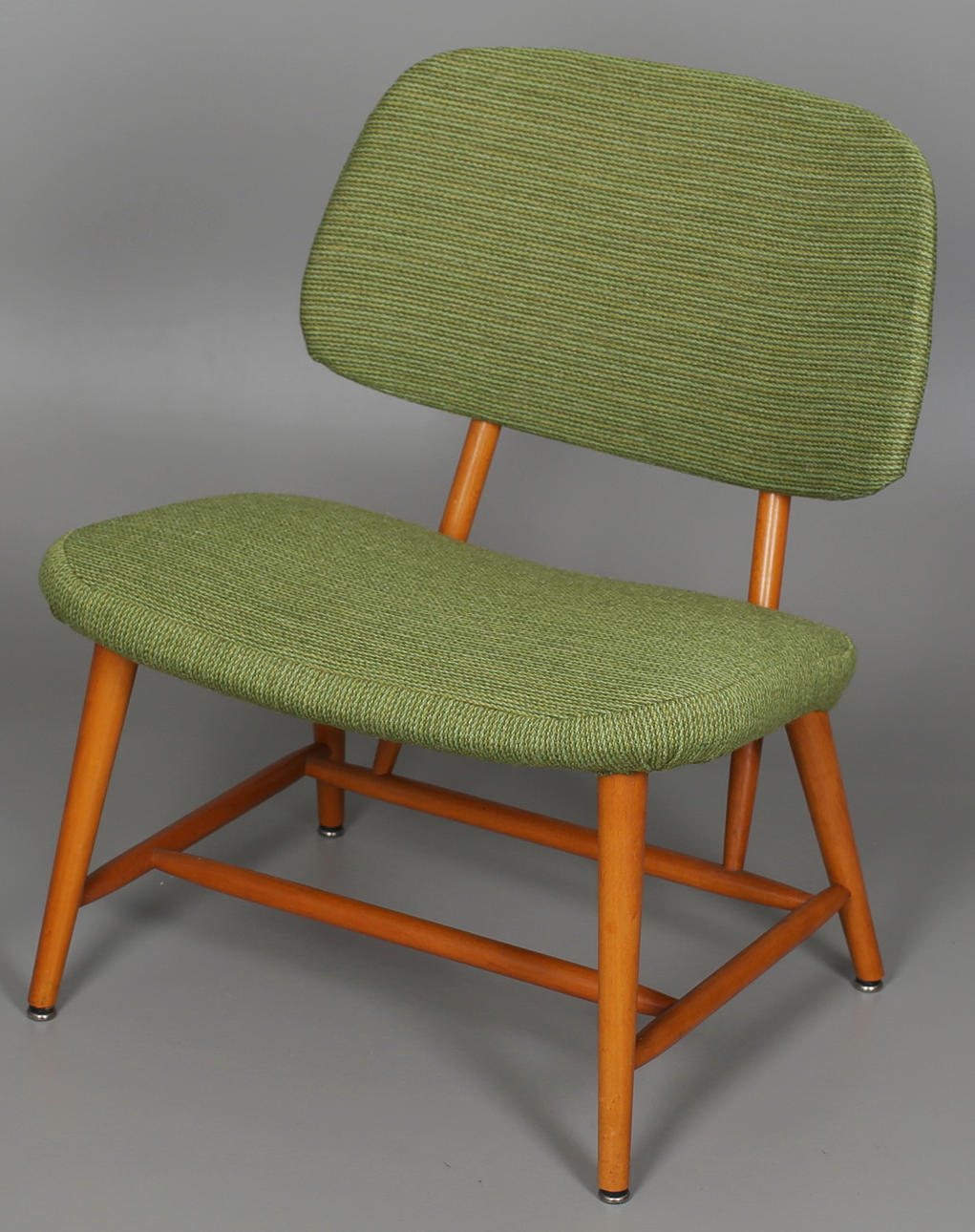 STOL, "TeVe". Design Alf Svensson. Bok och grönt tyg. 1950-tal.