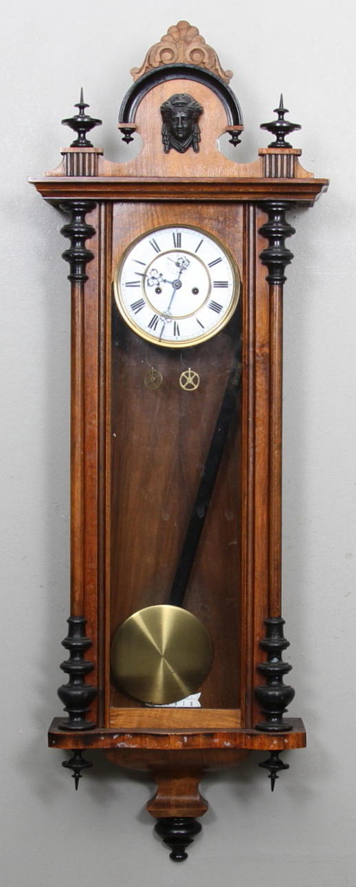 LODREGULATOR, renässansstil omkring 1900.