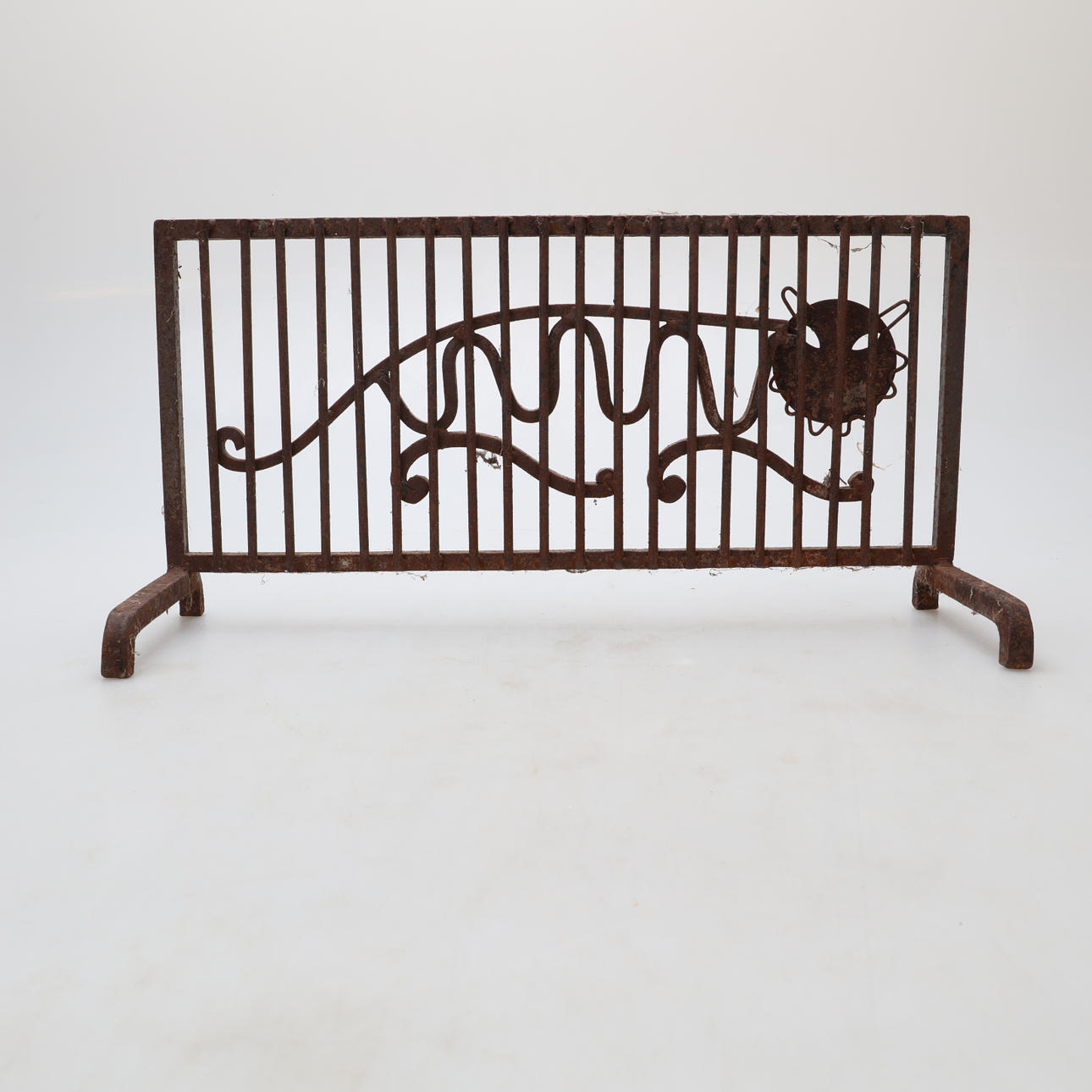 GNISTBESKYTTELSE, jern.