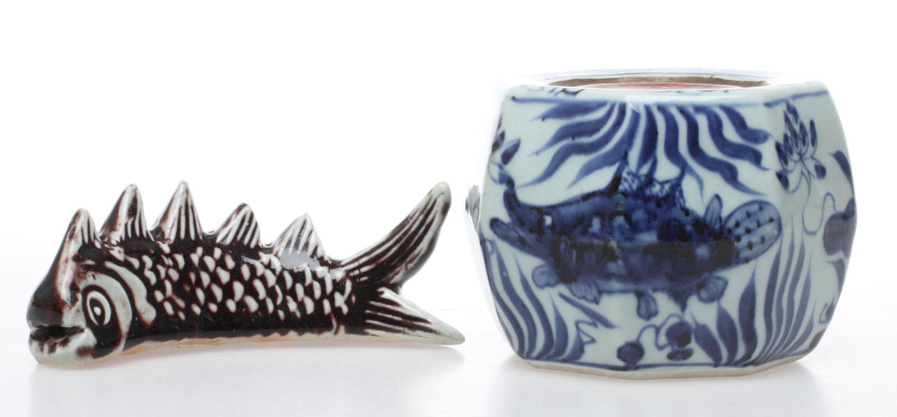 FIGURIN, fisk. TUSCHKOPP/VAS, porlin, Kina.
