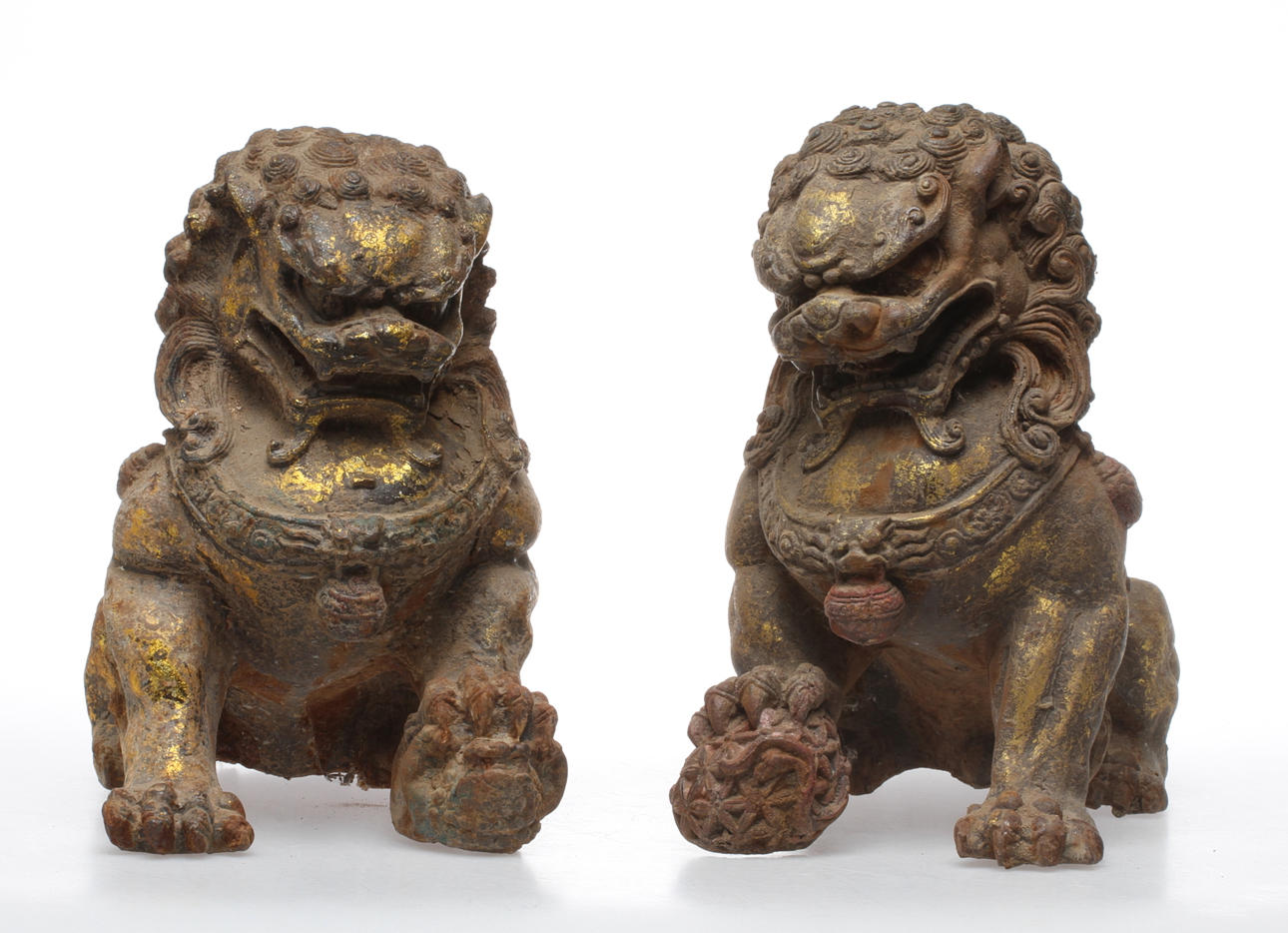 TEMPELLEJON 2 st, järn, Kina.