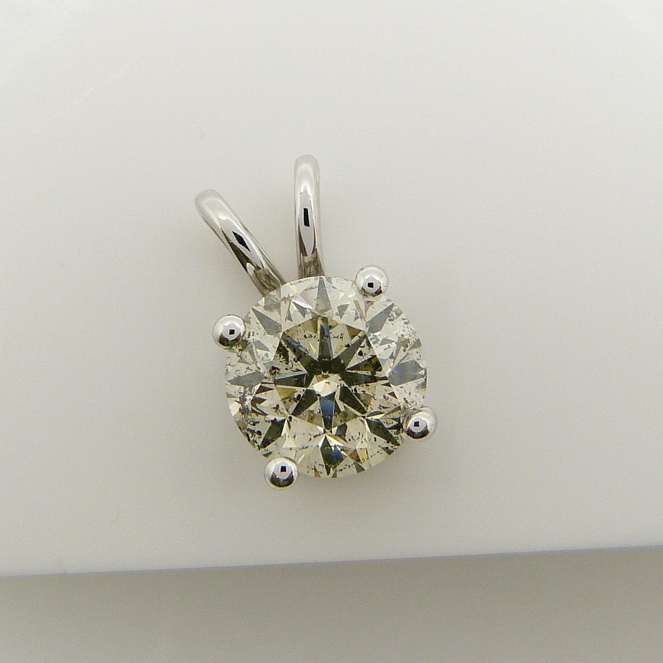 1.49CT DIAMOND PENDANT, CERTIFICATED.
