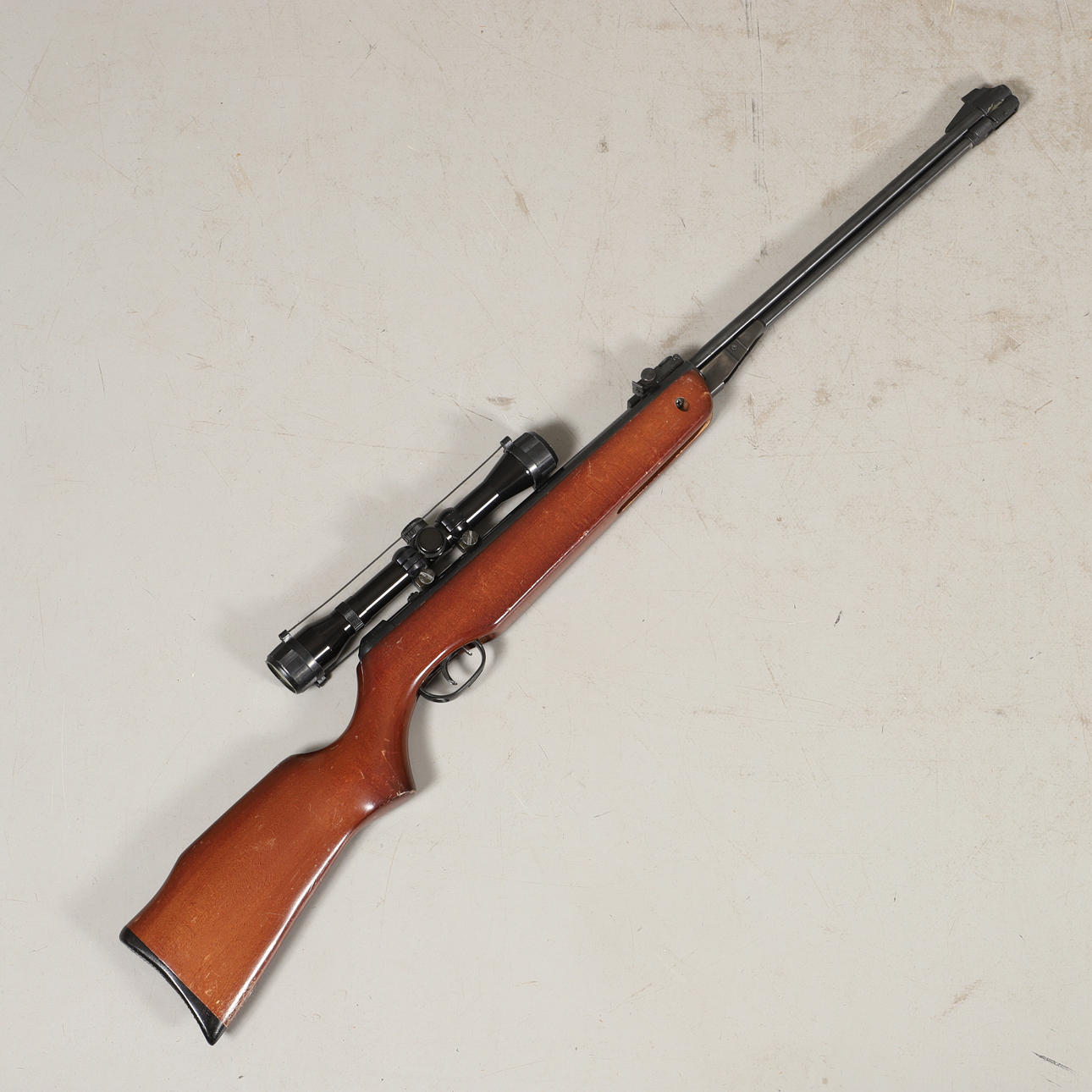 LUFTGEVÄR, El Gamo CF 4,5 mm.