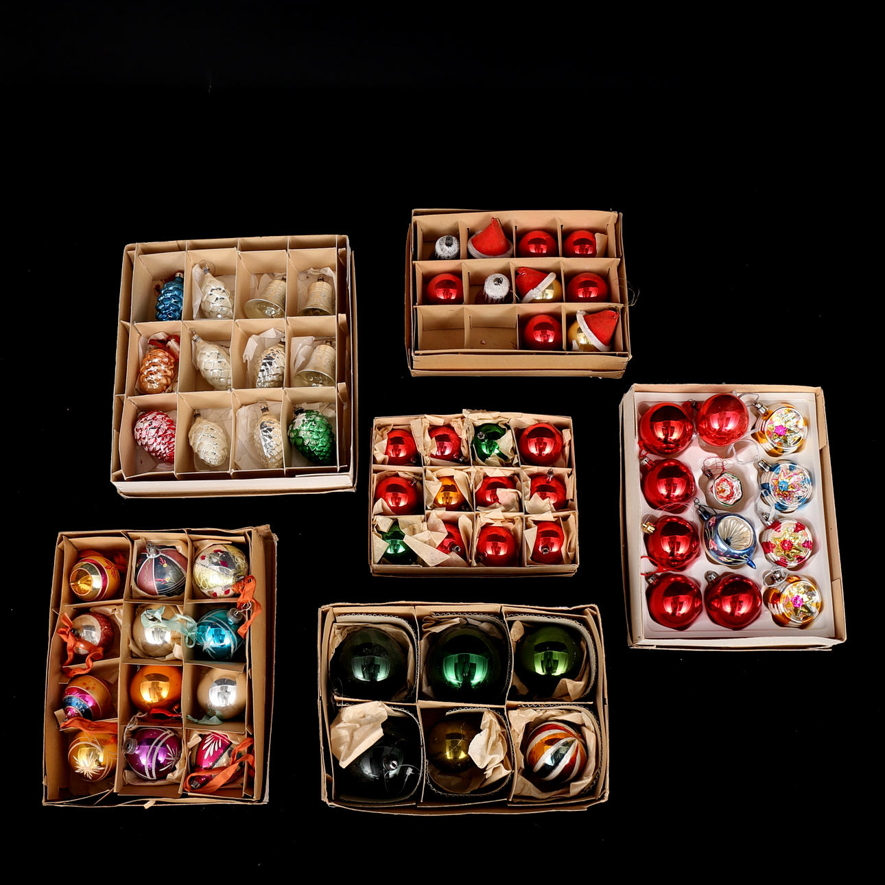 SAMMLUNG VON WEIHNACHTSSCHMUCK, 1900.