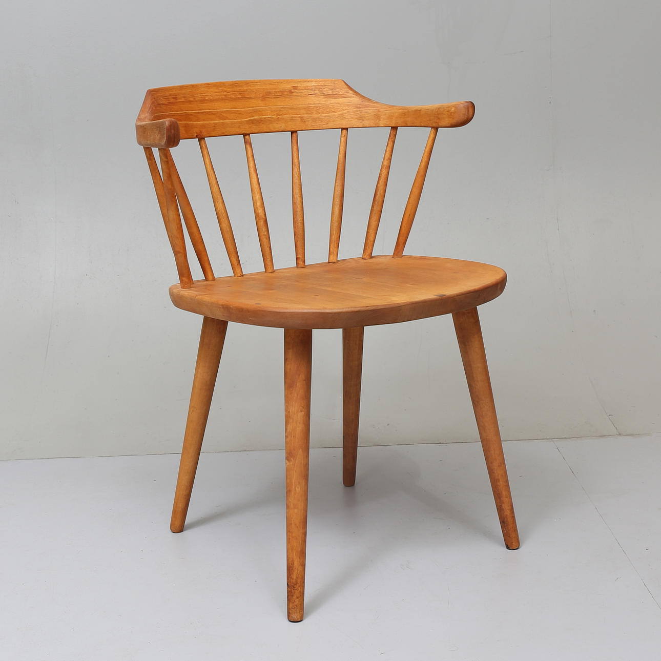 CANN STOL, fyrretræ, 1900-tallet.