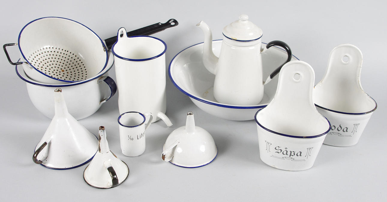 KANNOR, TRATTAR MM, emalj, Kockum.