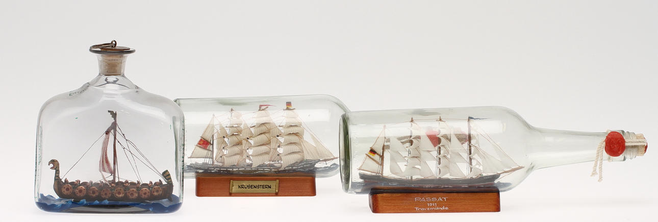 FLASKSKEPP. 3 st, Tyskland och Sverige, 1900-tal.