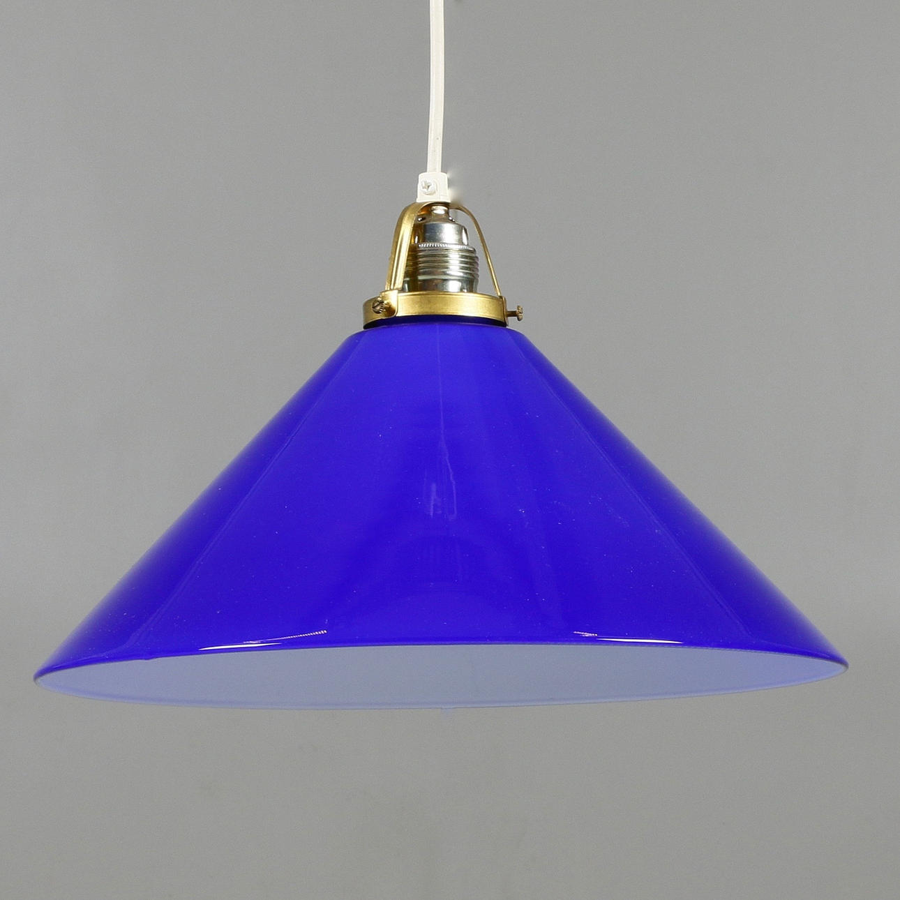 SKOMAKARLAMPA, glas, 1900-tal.