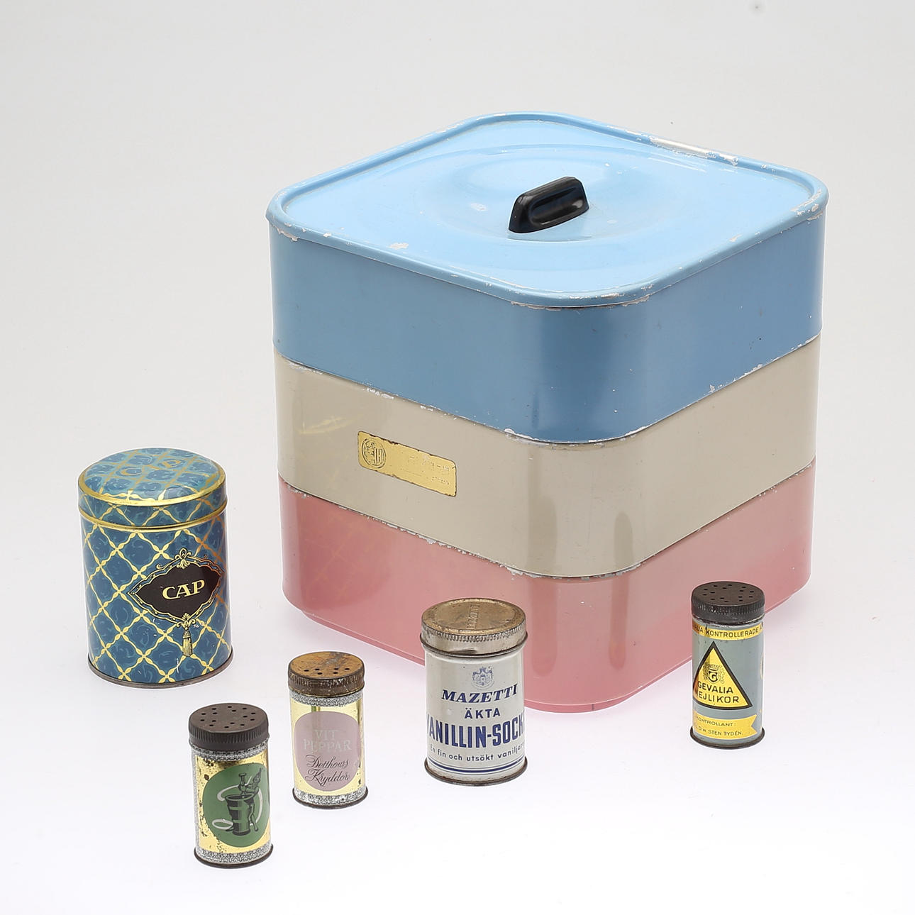 TIN CANS, 6 pcs, NilsJohan, Cap, Mazetti etc.