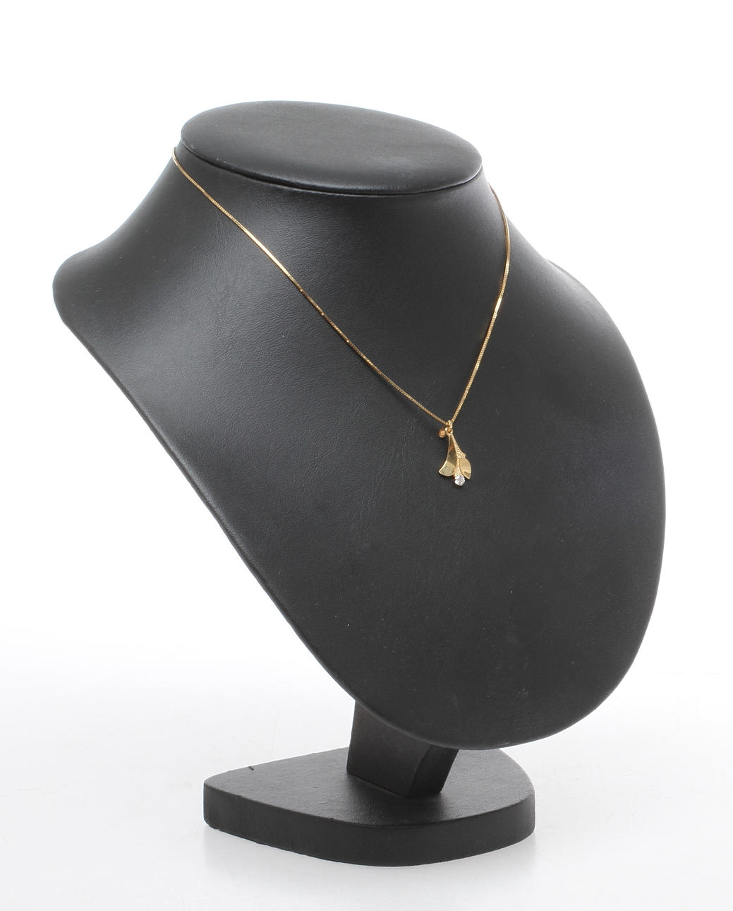 HÄNGE med halskedja, 18k guld, 1900-tal.