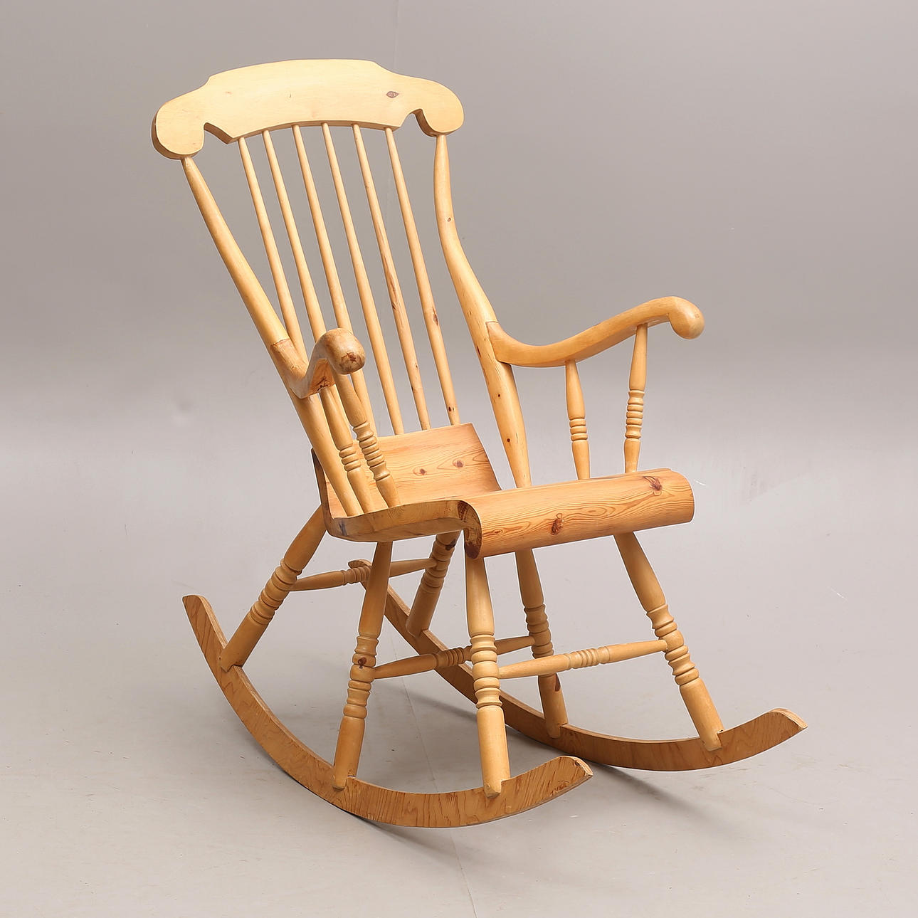 GUNGSTOL, furu, 1900-tal.