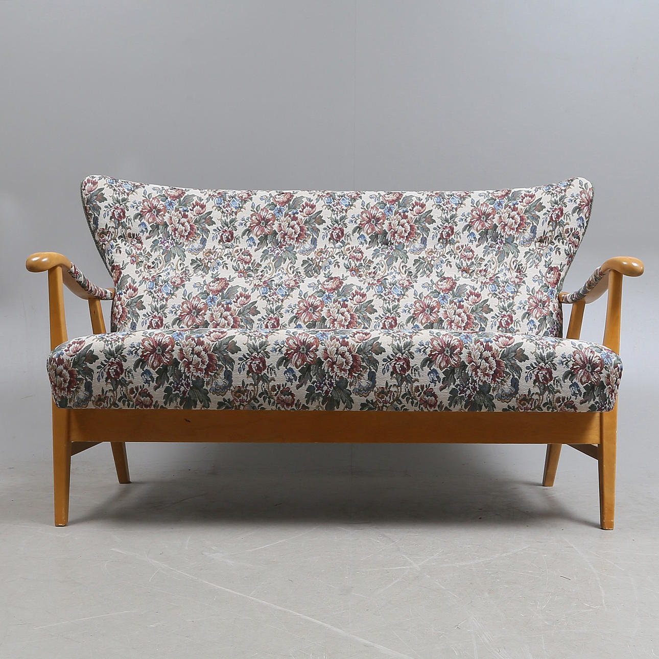 SOFFA, textil/trä, NK, signerad, 1940-50-tal.