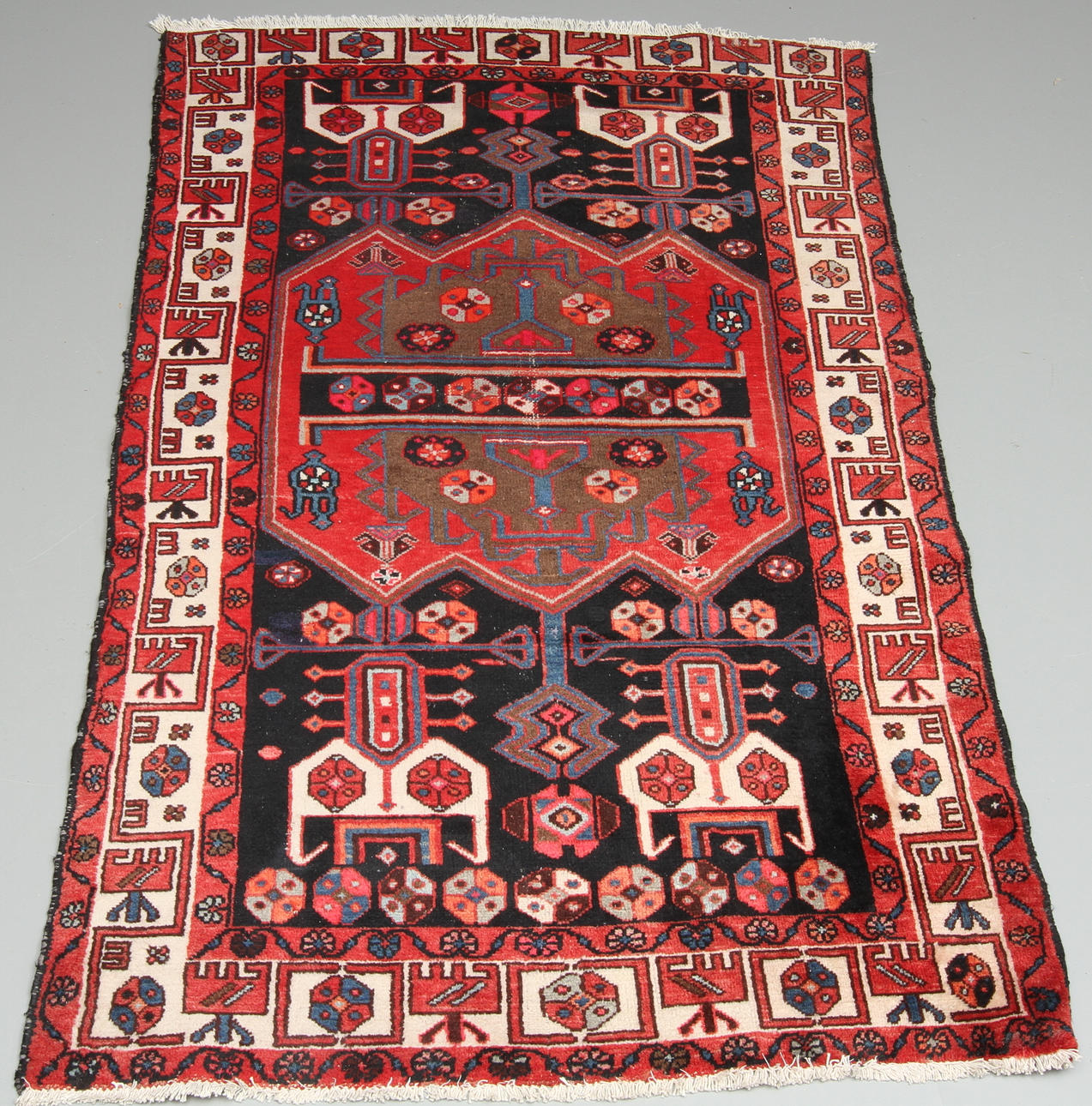 MATTA, orientalisk, ca 210 x 129 cm.