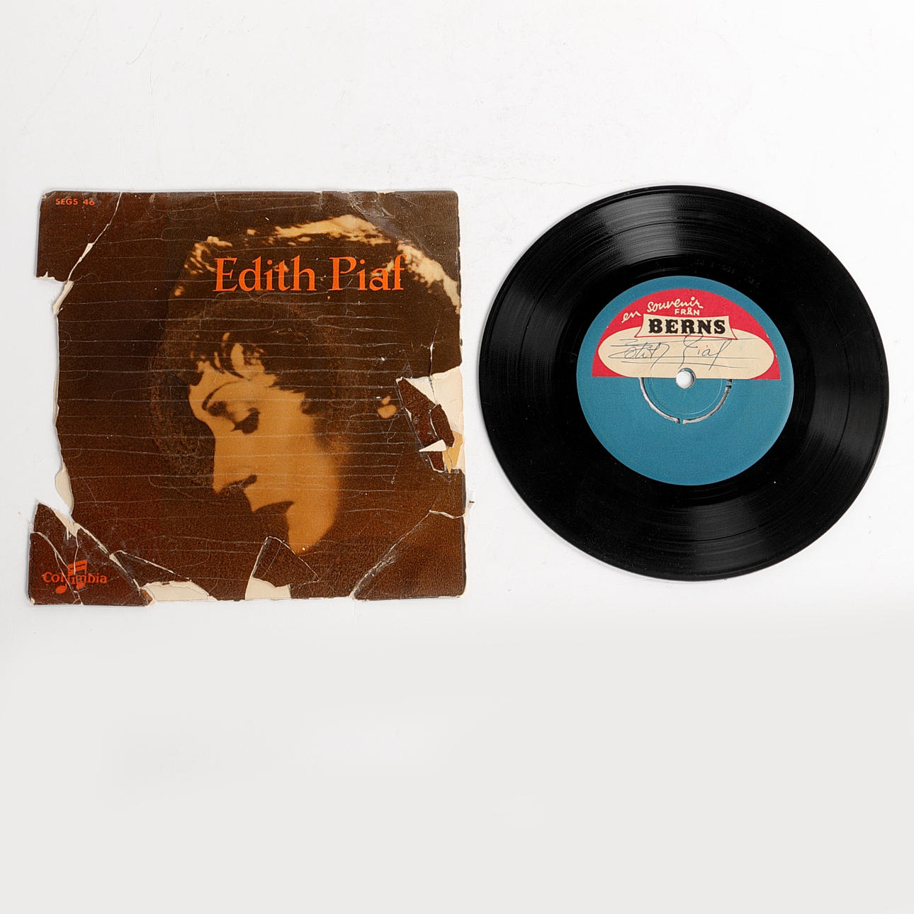 EDITH PIAF. Signed EP "Souvenir from Berns".